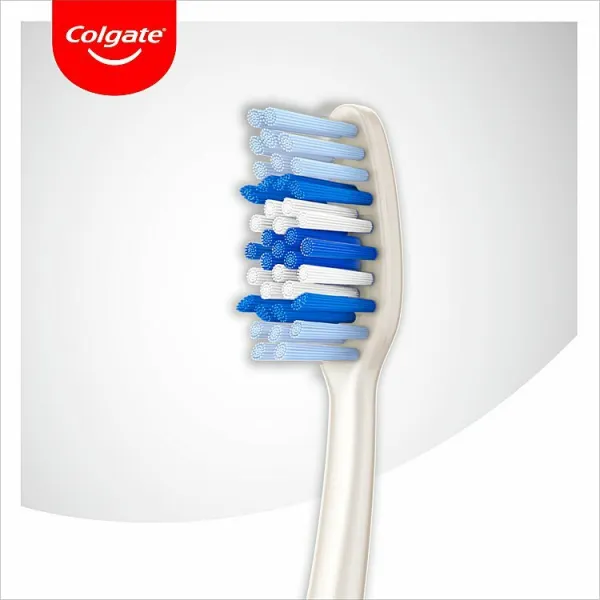 Colgate Premier Clean zubná kefka medium 1 ks