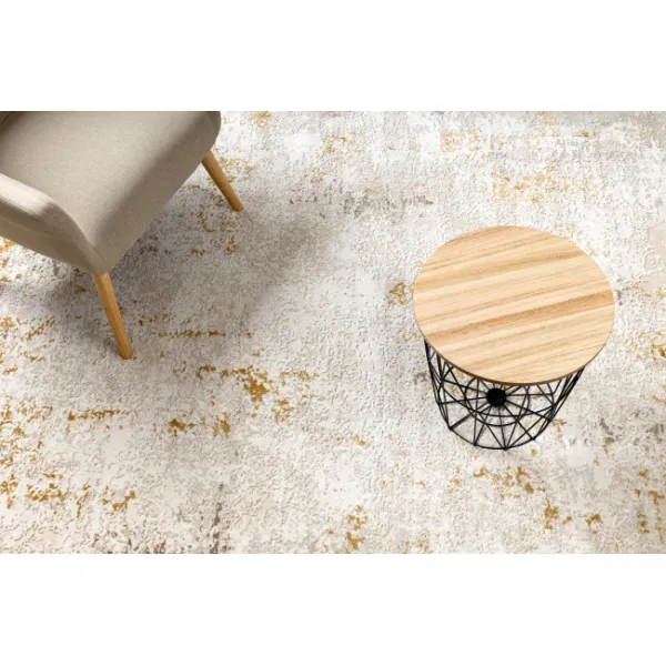 Koberec DUKE 51546 krémový / zlatý, vintage / strapce