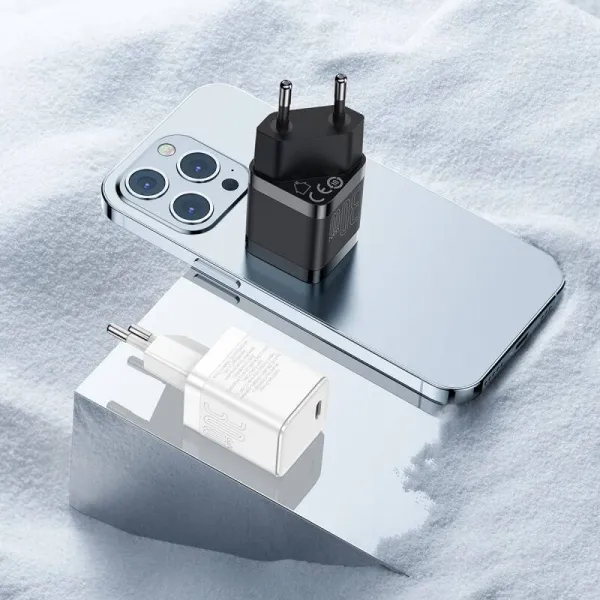 Baseus Quick Nabíjací adaptér USB-C 30W, Čierny