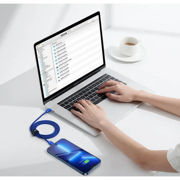 Kábel USB-C do Lightning Baseus Crystal, 20W, 1,2m (niebieski) 030328
