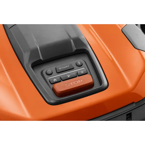 Robotická kosačka Husqvarna CEORA® 546 EPOS™ / RZ 43M / CS4