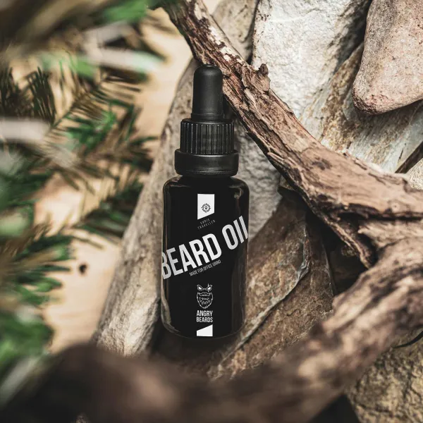 Olej na bradu a fúzy 30 ml Angry Beards Balenie: Christopher The Traveller 30 ml