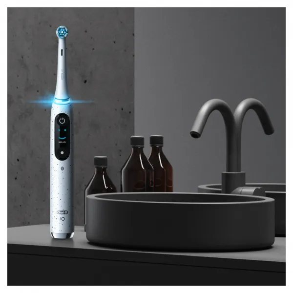 Elektrická zubná kefka Oral-B iO Series 10 Stardust White