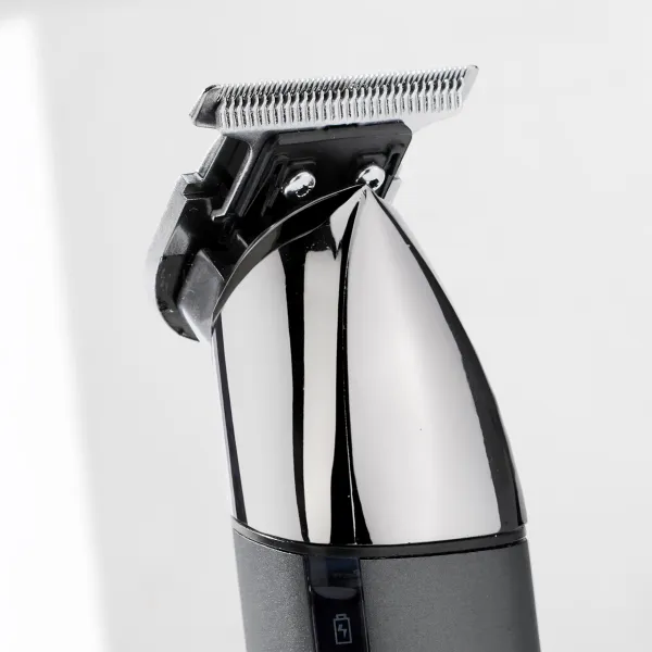 BaByliss T996E Zastrihávač na fúzy