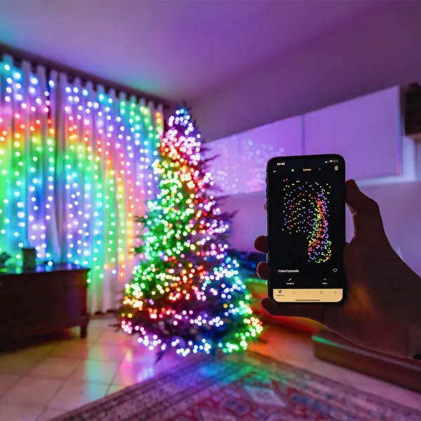 Twinkly - Strings Multicolor RGB 400 Led / 8cm space / BT / WiFi / IP44 TWITWS400STP-BEU