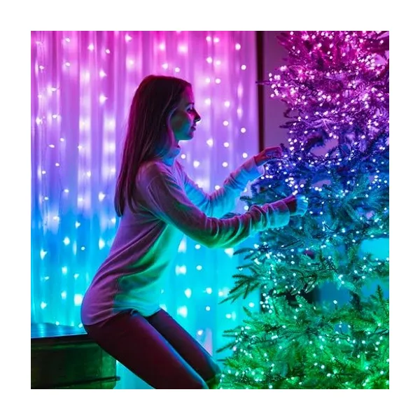 Twinkly - Strings Multicolor RGB 400 Led / 8cm space / BT / WiFi / IP44 TWITWS400STP-BEU