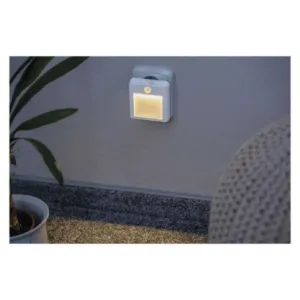 EMOS LED nočné svetlo P3319 s pohybovým čidlom do zásuvky