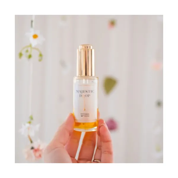 Magický nočný elixír na vyhladenie pleti Wooden Spoon 30 ml