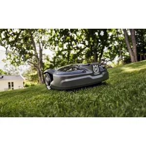 ROBOTICKÁ KOSAČKA HUSQVARNA AUTOMOWER 305