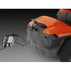 Rider akumulátorový Husqvarna R 112iC vrát. žac. ústr.