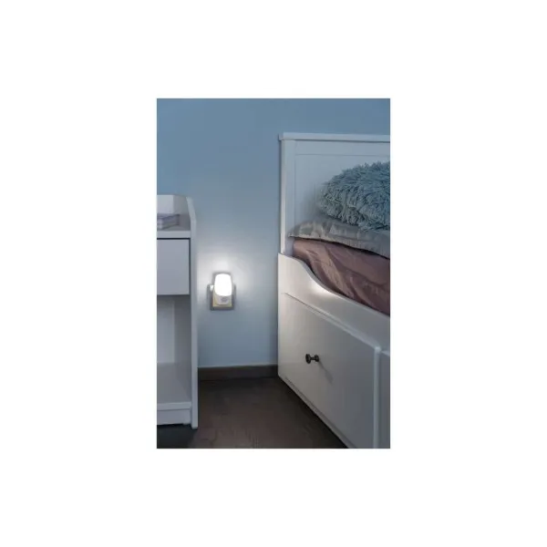 EMOS LED nočné svetlo P3318 s pohybovým čidlom do zásuvky