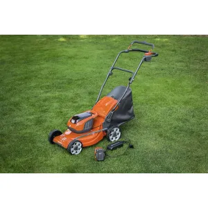 Akumulátorová kosačka HUSQVARNA LC 137i s bat. a nab.