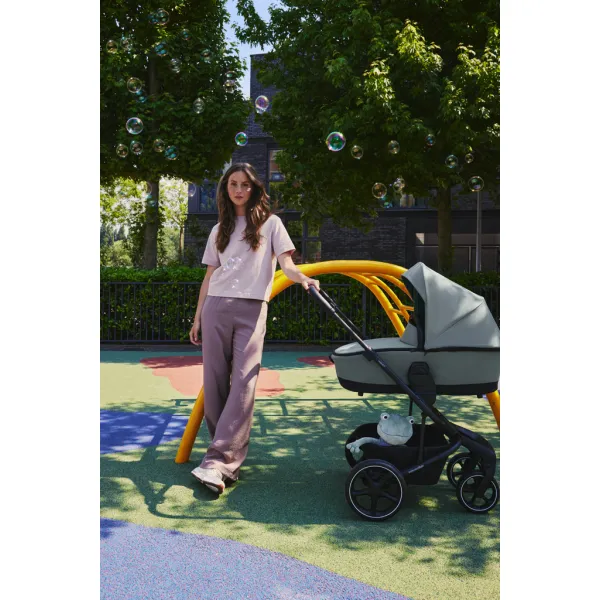 Kočík Easywalker Harvey5 Air set XXL s príslušenstvom Farba: Pebble Grey