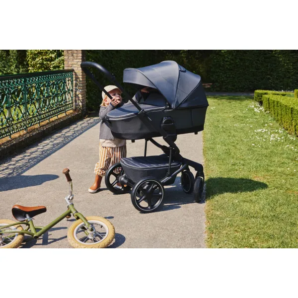Kočík Easywalker Harvey5 Air set XXL s príslušenstvom Farba: Pebble Grey