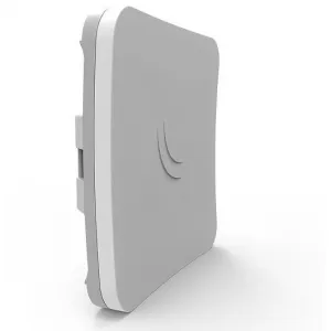 MikroTik SXTsq Lite2, 650MHz CPU, 64MB RAM, 1x LAN, integ. 2.4GHz Wi-Fi, 2x10dBi, 802.11a/n, 25dBm vrátane. Licencia L3