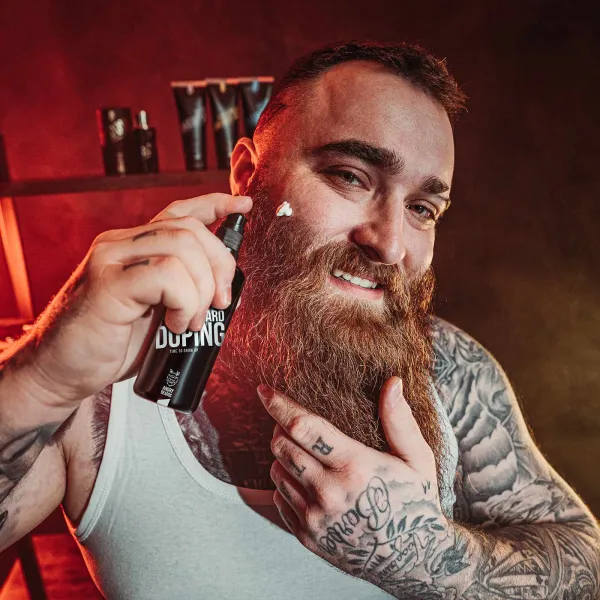 Angry Beards Sada na podporu rastu brady – Roller & Doping