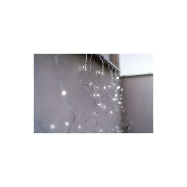 EMOS Lighting Standard LED spoj. reťaz blikajúca – cencúle, 2,5 m, vonkajšia, studená biela