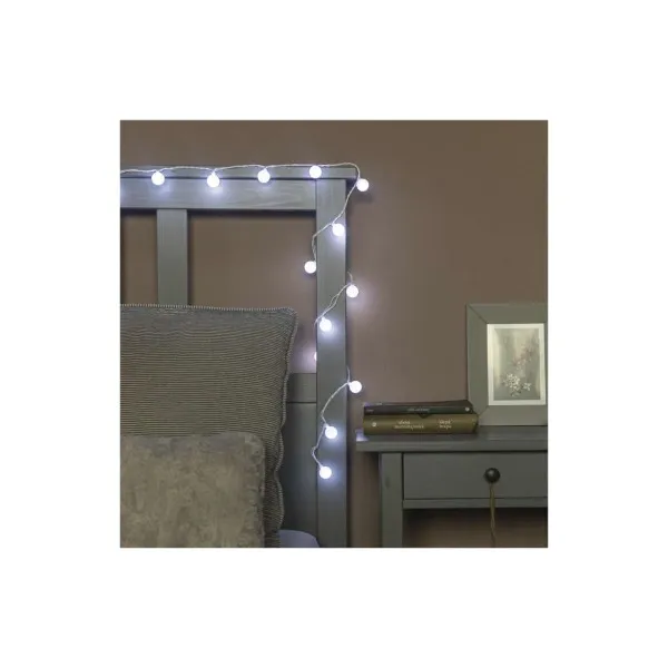 EMOS Lighting LED svet. cherry reťaz – guličky 2,5cm, 4 m, vonkajšia aj vnútorná, studená biela, časovač