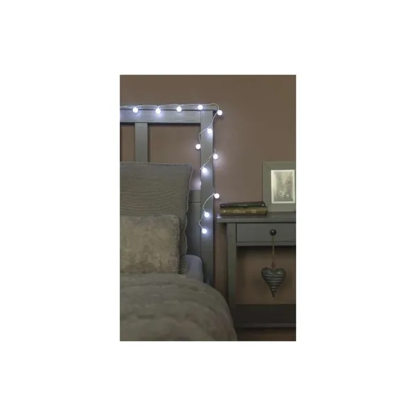 EMOS Lighting LED svet. cherry reťaz – guličky 2,5cm, 4 m, vonkajšia aj vnútorná, studená biela, časovač