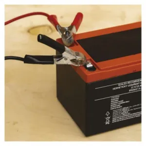 EMOS Bezúdržbový olovený trakčný aku. 12 V/15 Ah, faston 6,3 mm
