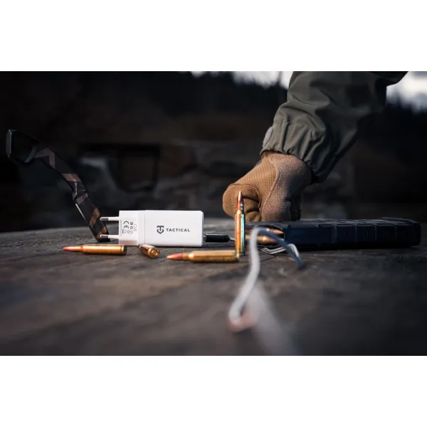 NoName Tactical FlashBang GaN 65W White