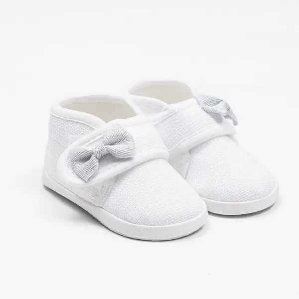 Dojčenské capačky s mašličkou New Baby biela Veľkosť: 12-18 m