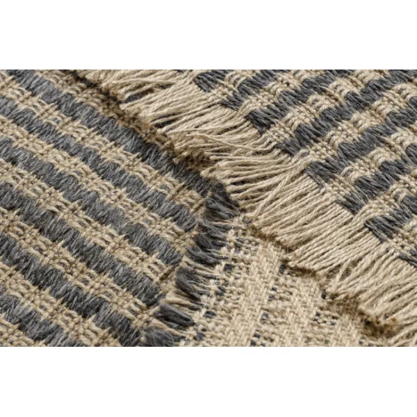 Koberec JUTE 3650 so strapcami čierny / béžový