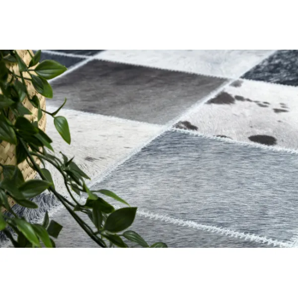 Koberec PATCHWORK 21716 sivý - imitácia kože krava
