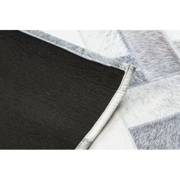 Koberec PATCHWORK 21723 sivý - imitácia kože krava, deski