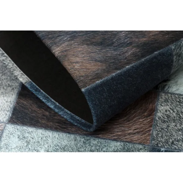Koberec PATCHWORK 21719 čierny- imitácia kože krava