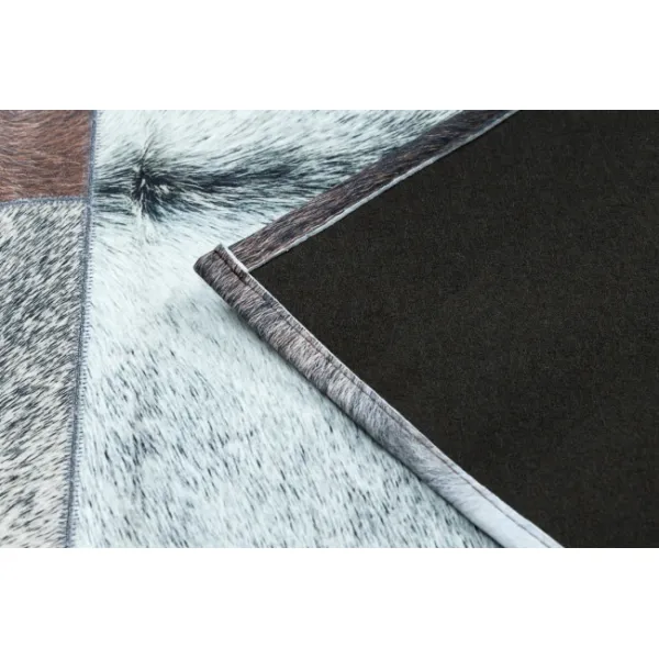 Koberec PATCHWORK 21719 čierny- imitácia kože krava