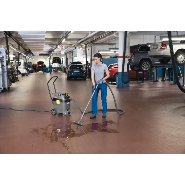 Karcher Kärcher - Mokro suchý vysávač Mokro-suchý vysávač NT 40/1 Tact Te L