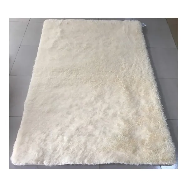 Koberec SILK krémový