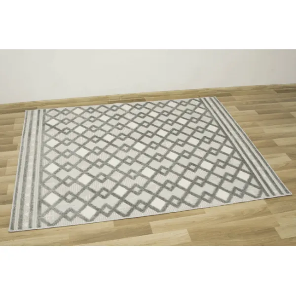 Šnúrkový koberec Stella D418A - Romby Aztec sivý / strieborný