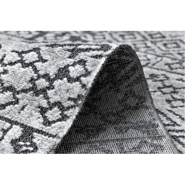 Koberec SIERRA G6042 geometrický, etno - jasný sivý
