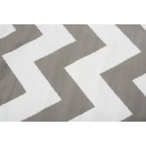 DECOREUM Koberec C437A BALI PP sivá Rozmery (v): 250x350