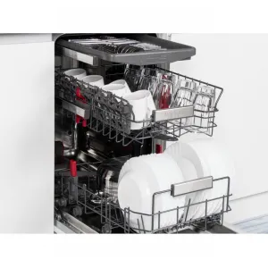 Whirlpool WSBO 3O23 PF X