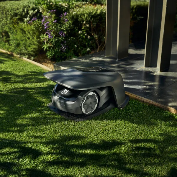 Robotická kosačka HUSQVARNA AUTOMOWER Aspire™ R4