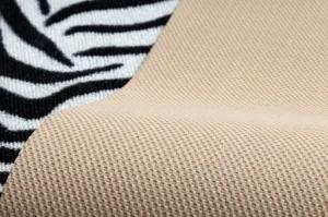 Protišmykový behúň DIGITAL zebra, biely / čierny