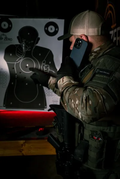 Tactical MagForce Hyperstealth kryt, iPhone 16e, tmavosivý