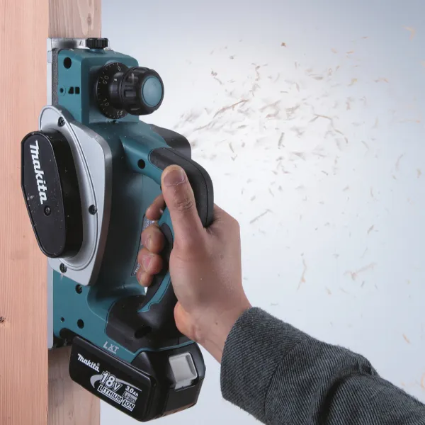 Makita DKP180Z AKU HOBLÍK 18 V LXT
