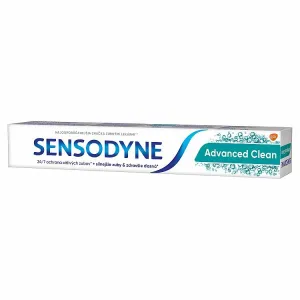 Sensodyne Advanced Clean zubná pasta s fluoridom 75 ml