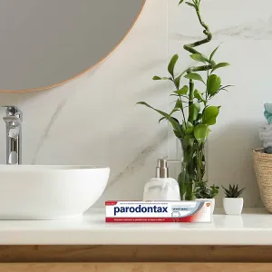 Parodontax Whitening zubná pasta 75 ml
