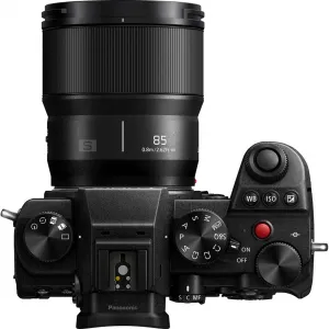 Panasonic Objektív LUMIX S 85 mm F1,8 15743