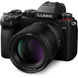 Panasonic Objektív LUMIX S 85 mm F1,8 15743