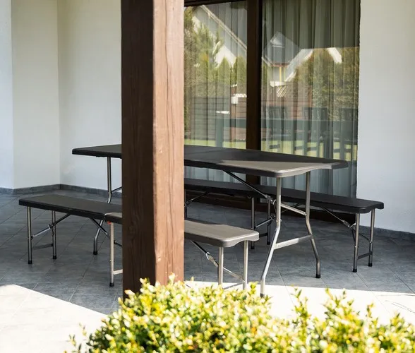 Skládací pivný set 180 CM STÔL + 2 LAVIČKY - ČIERNY