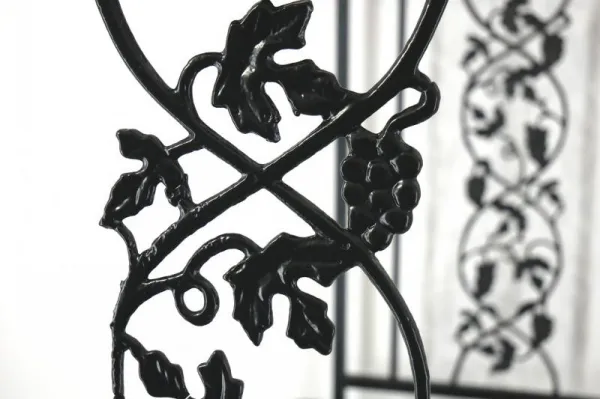 ZÁHRADNÁ PERGOLA S LAVIČKOU 122 X 58 X 203 CM
