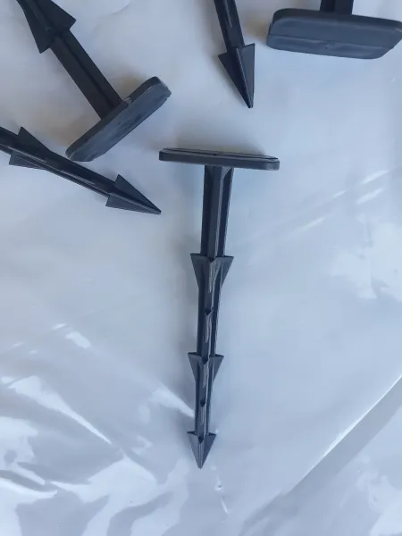 JAKS Kolíky na uchytenie agrotextílie 100 ks