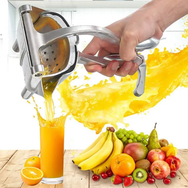 Manuálny odšťavovač citrusov Fina