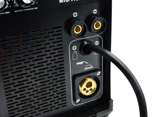 GEKO INVERTOROVÁ ZVÁRAČKA MIG,TIG, MMA 220A G80096